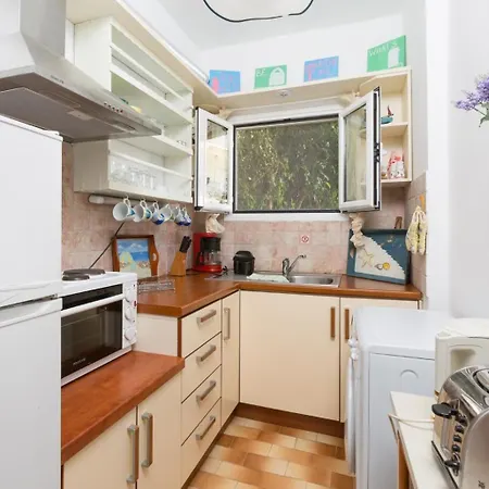 Διαμέρισμα Effie *