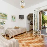公寓 Effie Agios Stefanos Kassiopi